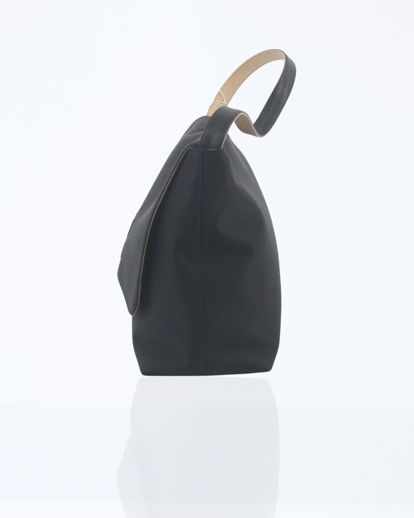 Unused | Givenchy 4G Logo One Shoulder Bag / Black